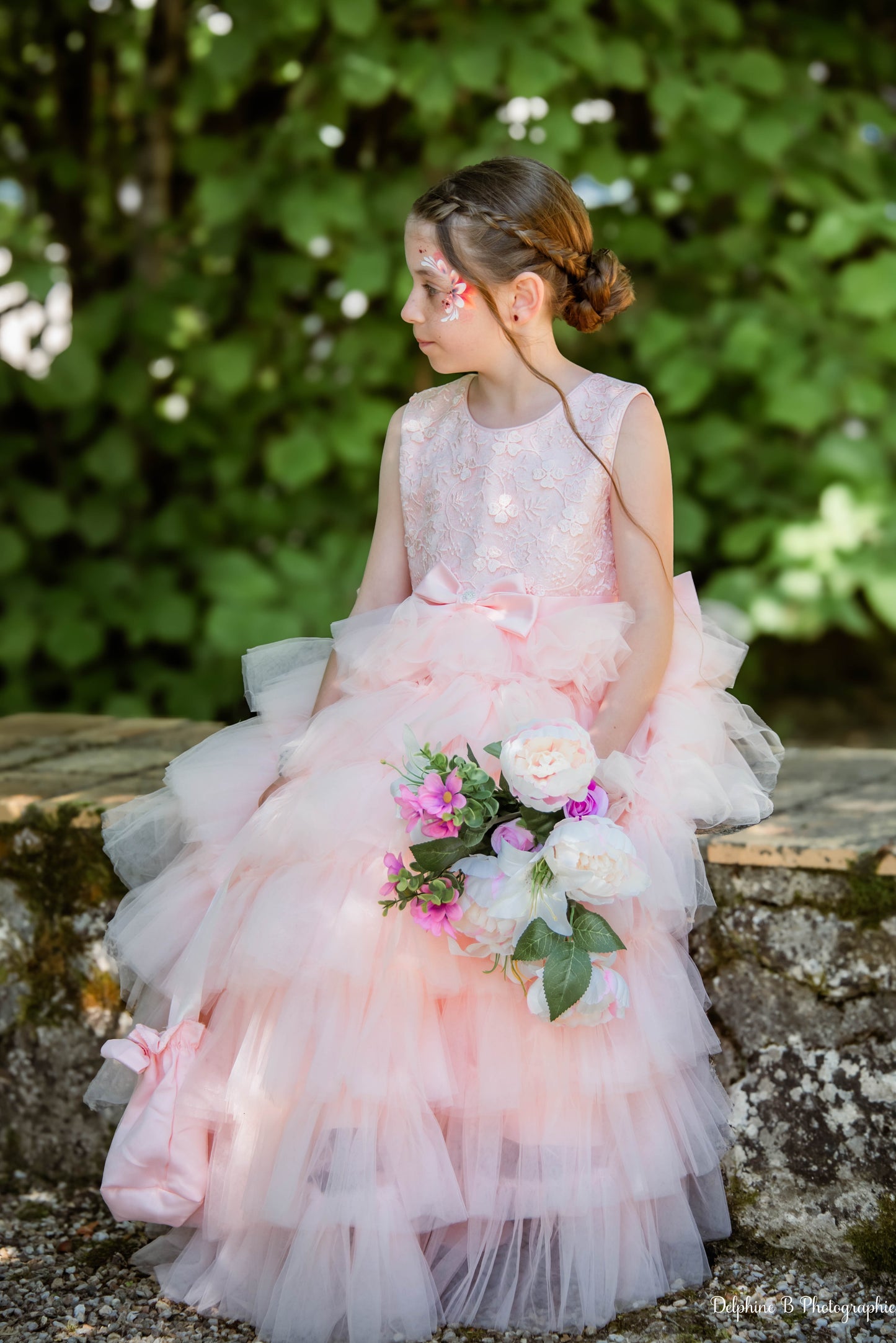 Robe de cérémonie rose à volants et gros nœud