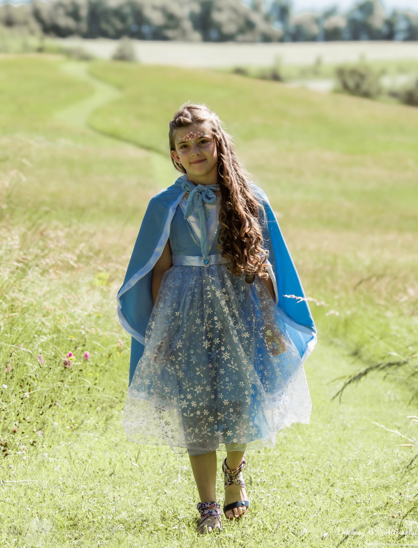 Robe Princesse Bleue avec Cape Détachable