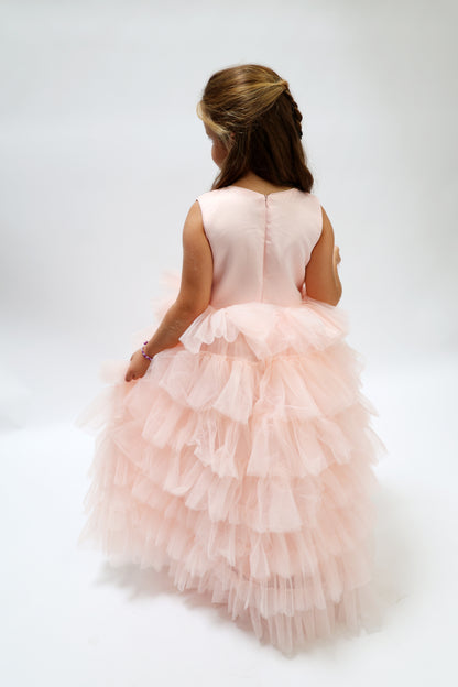Robe de cérémonie rose à volants et gros nœud