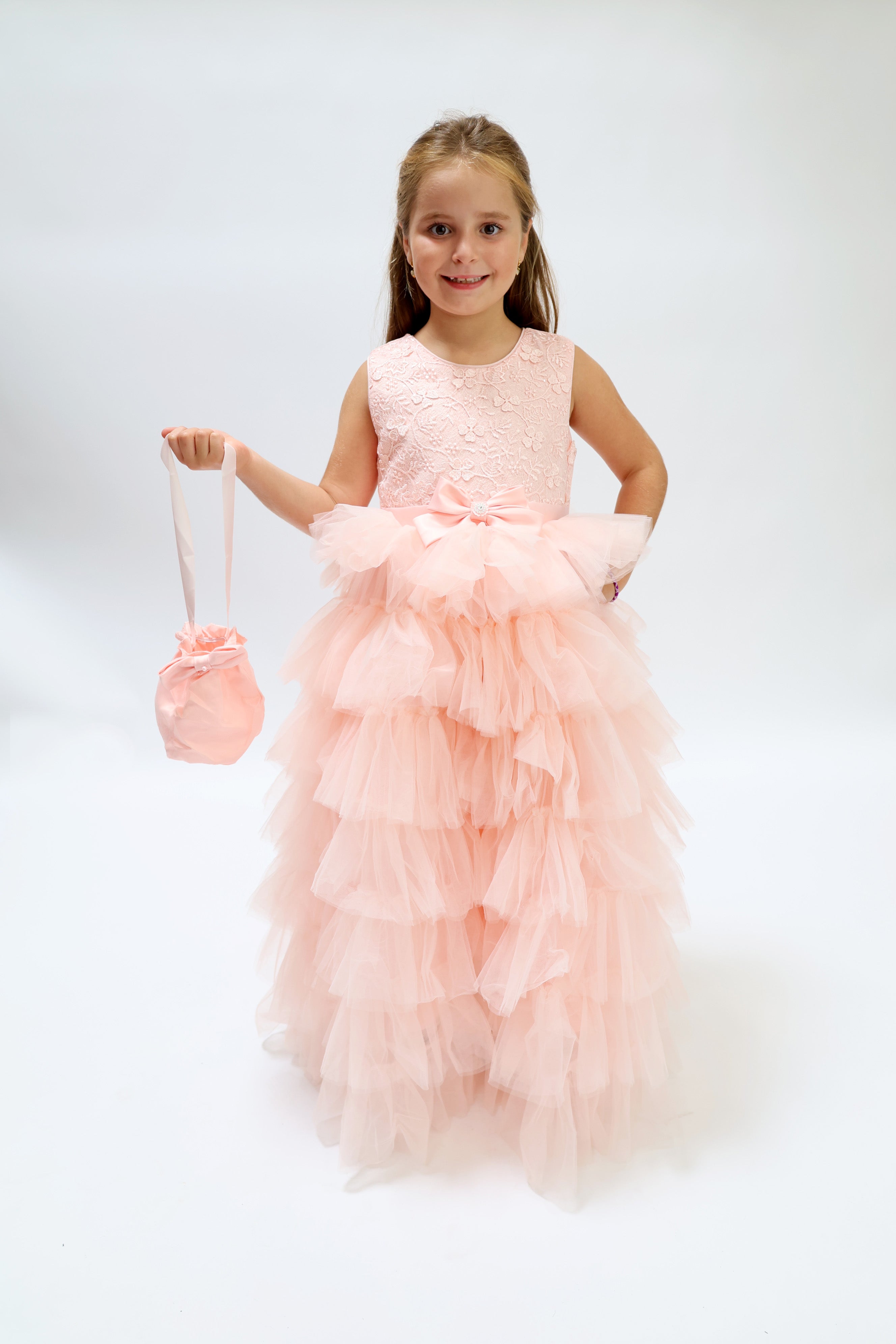 Robe de cérémonie rose à volants et gros nœud
